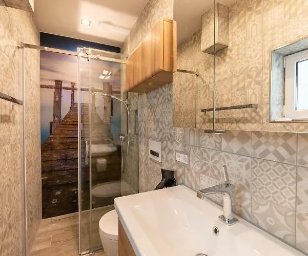 Hoerilux Xs * Gaienhofen (Baden-Wurttemberg)