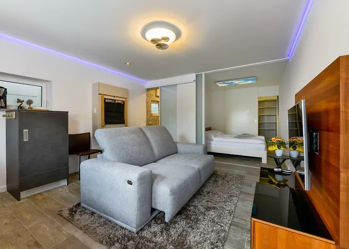 Hoerilux Xs * Gaienhofen (Baden-Wurttemberg)